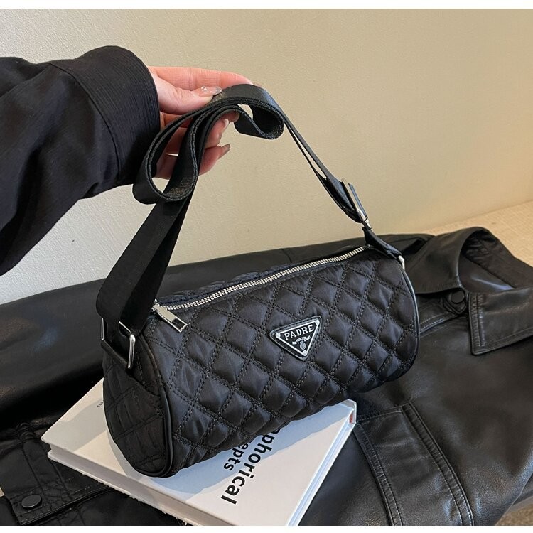 Oxford cloth cylinder crossbody bag women's horizontal version niche pillow fashionable and versatile large capacity bucket bag crossbody shoulder bag